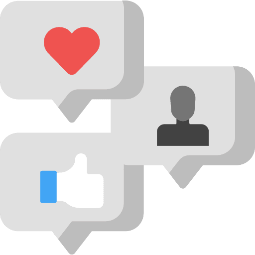 Social media like heart speech bubble icon