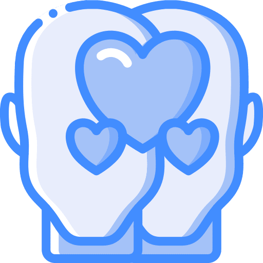 In love thinking brain in love icon